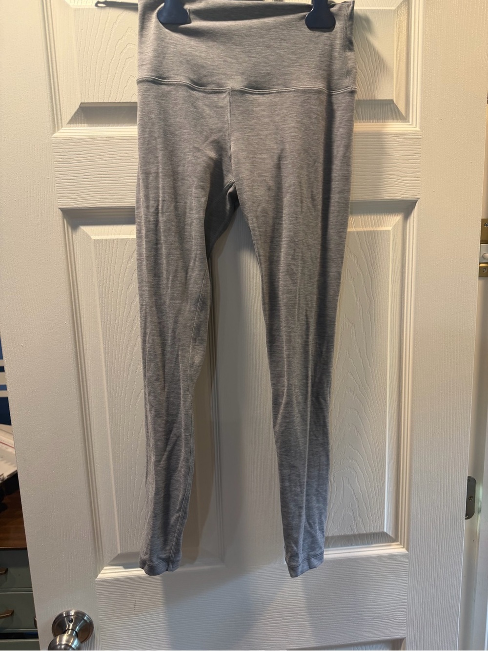 Lulu gray legging